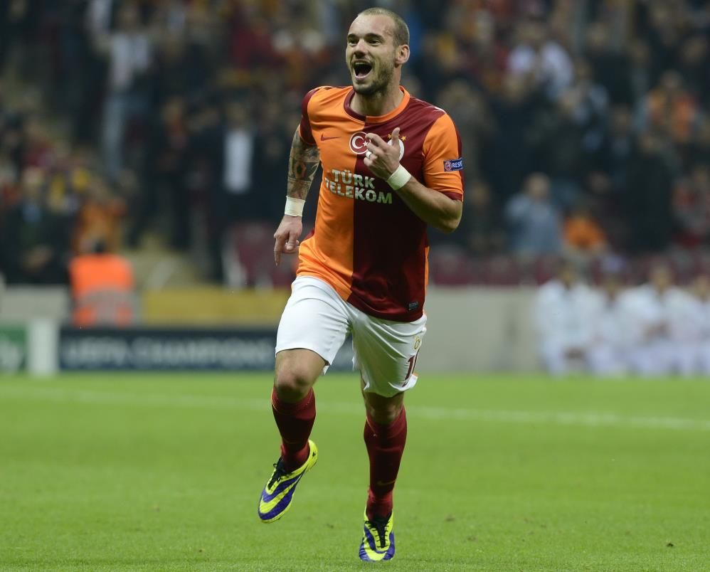 Taraftarı heyecanlandıracak gelişme! Sneijder'den Galatasaray'a dönüş sinyali 1