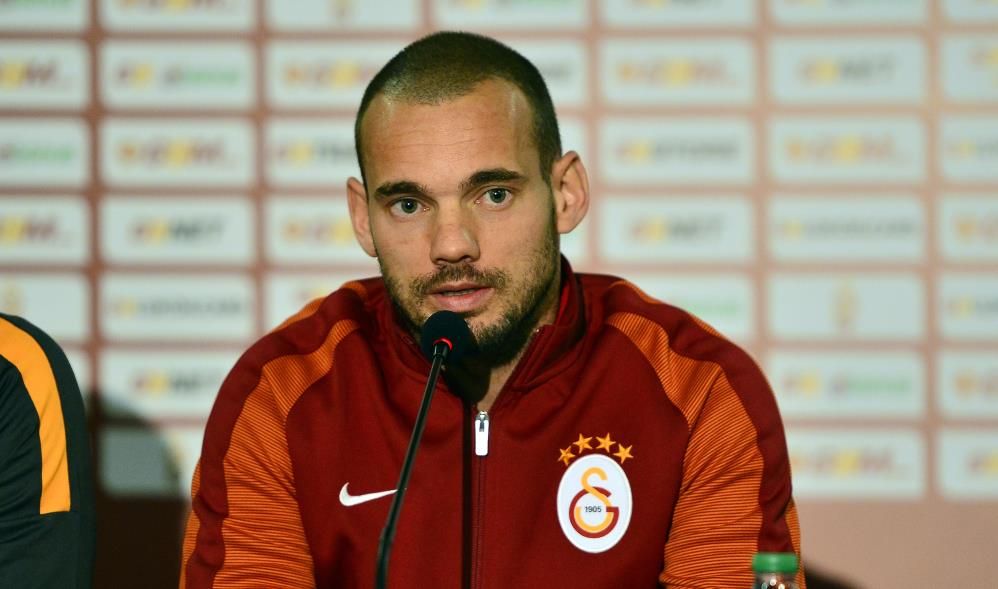 Taraftarı heyecanlandıracak gelişme! Sneijder'den Galatasaray'a dönüş sinyali 4
