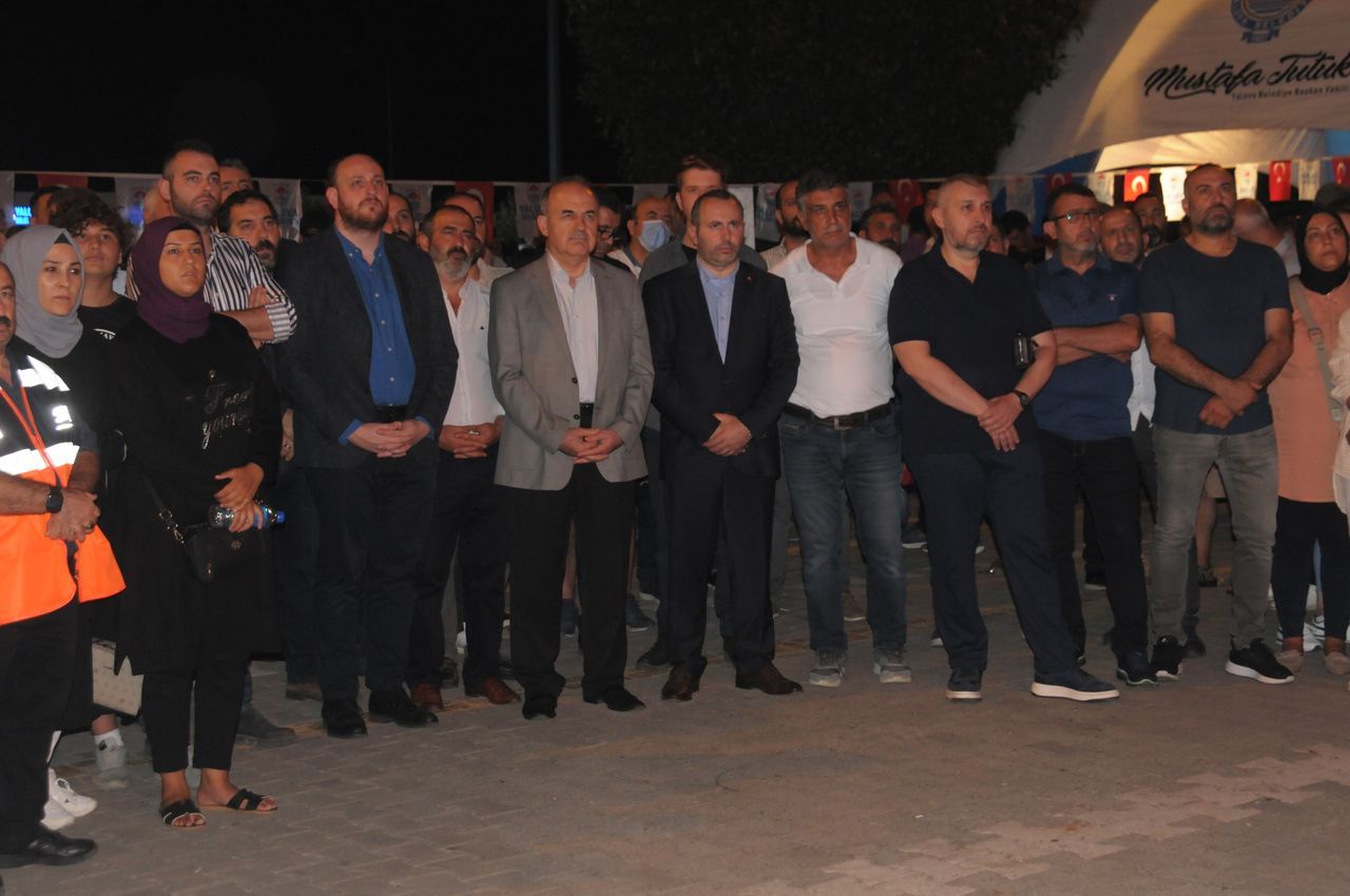 17 Ağustos Depremi’nde hayatını kaybeden 2 bin 504 kişi Yalova’da anıldı 20