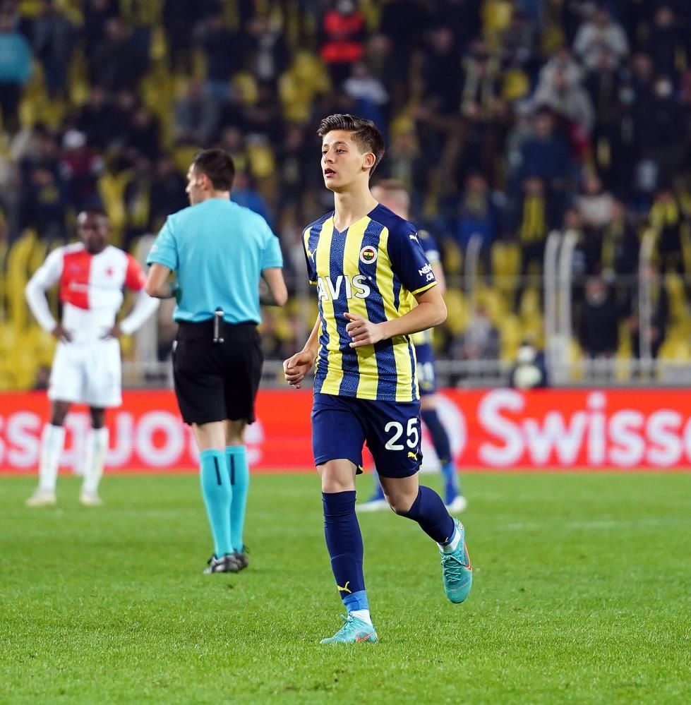 Muhteşem rakam! Fenerbahçe'nin genç yıldızı Arda Güler'le ilgili gerçek ortaya çıktı 6