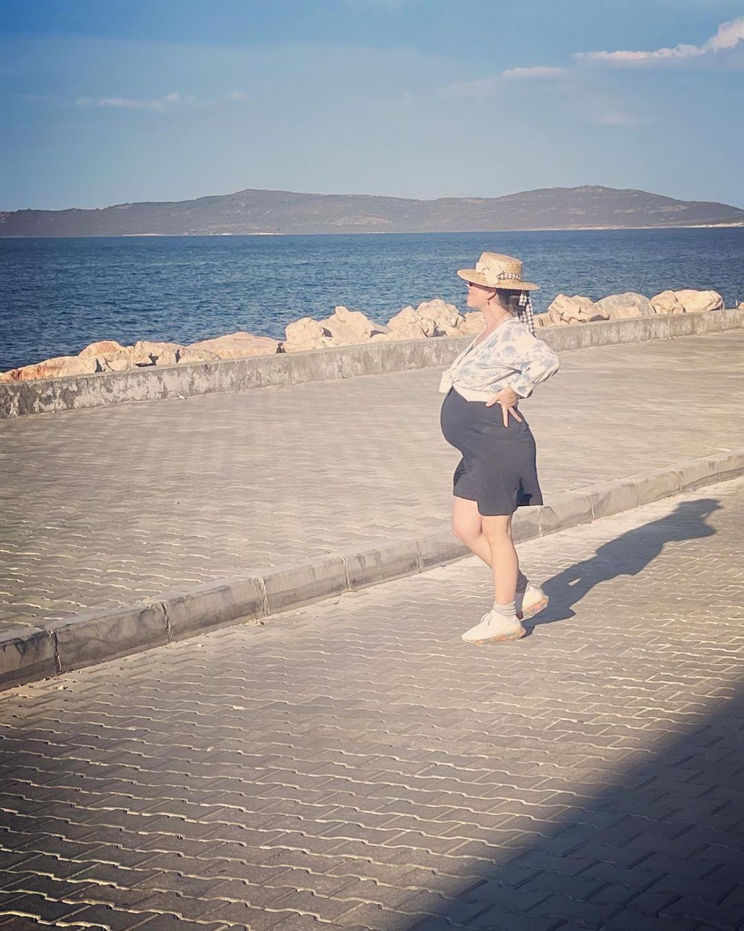 Demet Evgar doğum yaptı! Kızı Mavi dünyaya geldi 14