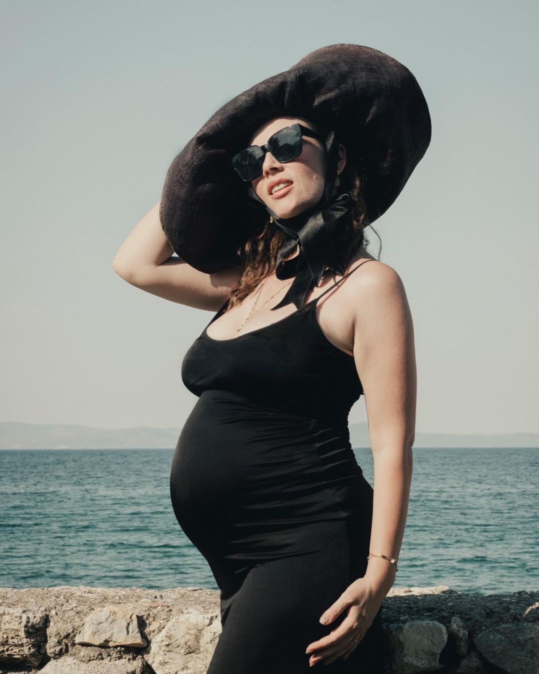 Demet Evgar doğum yaptı! Kızı Mavi dünyaya geldi 3