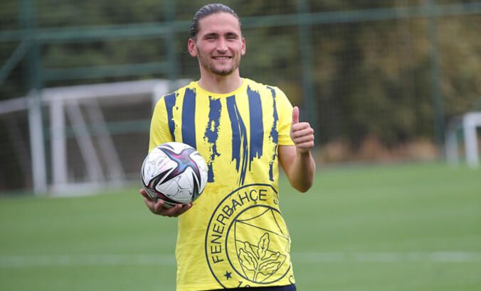 Sezona şampiyonluk parolasıyla başlayan Fenerbahçe'de Miguel Crespo şoku yaşanıyor! 5