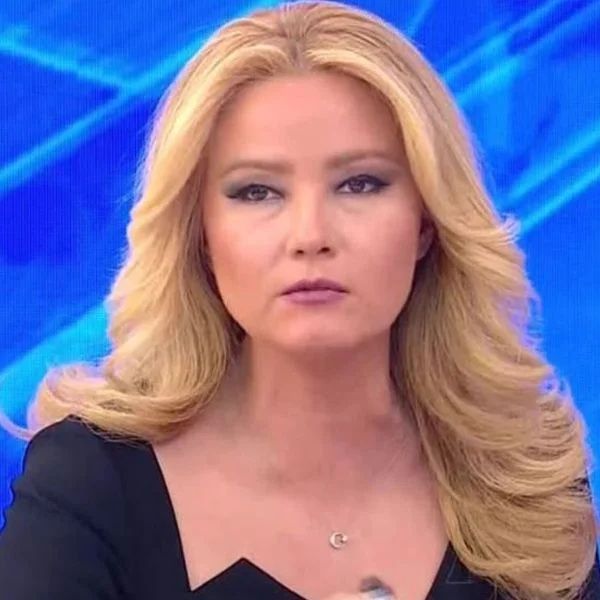 Müge Anlı He Aynı Giyiniyor Ancak Bir Sebebi Var! İşte O Neden 2