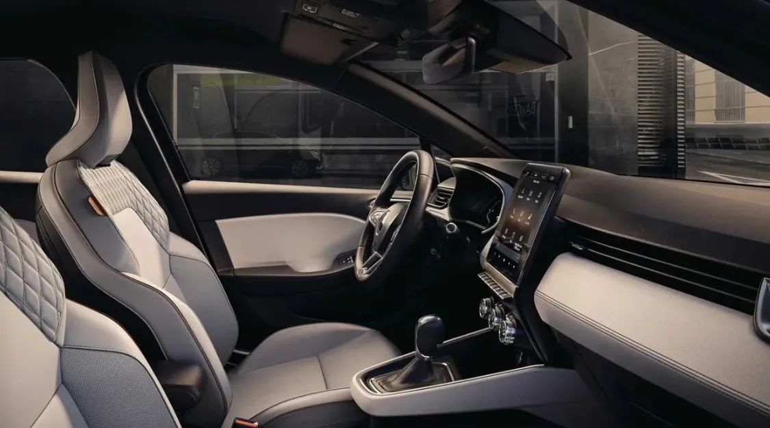 Dev Marka Renault En Ucuz Modelini Getiriyor! 200 Bin TL'ye Renault Clio Fırsatı 10