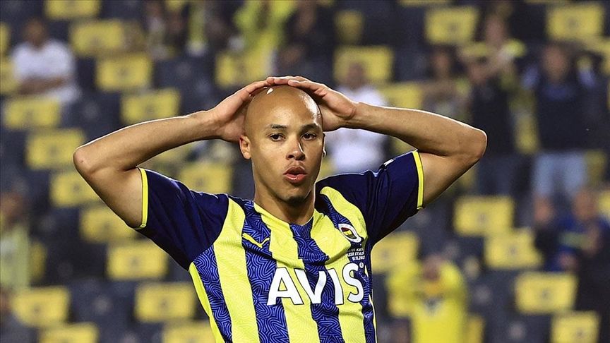 Fenerbahçe'den ayrılacak olan Marcel Tisserand'ın gideceği takım belli oldu 3