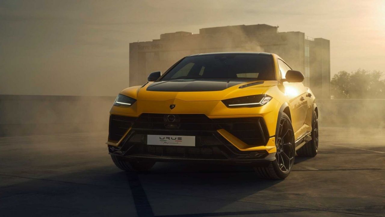 Lamborghini, 666 beygirlik Urus Performante otomobilini tanıttı 4