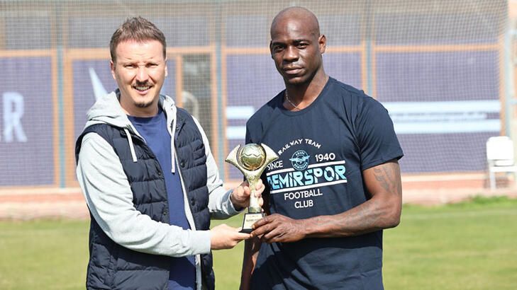 Kadıköy'de oynanacak Fenerbahçe maçı öncesi Mario Balotelli için flaş karar 5