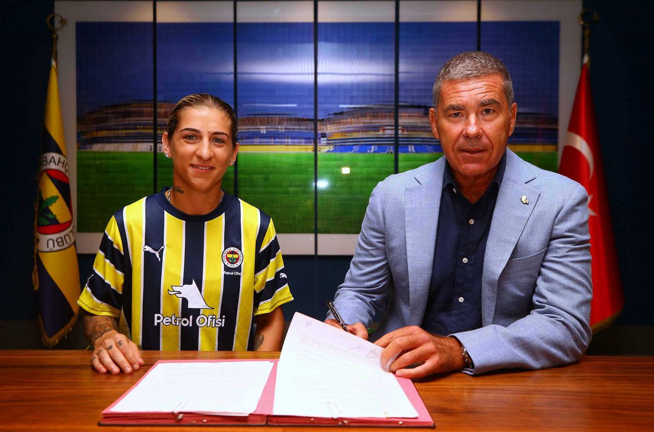 Fenerbahçe Kadın Futbol Takımı, Nazlıcan Parlak'ı transfer etti 2