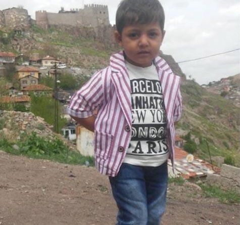 Her satırı vahşet! Cani baba, 3 yaşındaki oğlunu işkenceyle öldürdü! 1