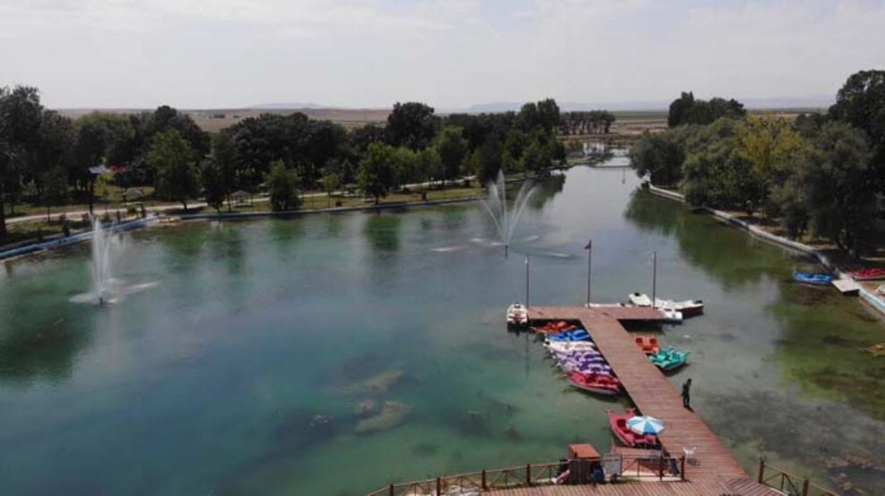 Sakaryabaşı, turizmin merkezi haline geldi! Sadece haftasonu 30 bin kişi tarafından ziyaret ediliyor. 3