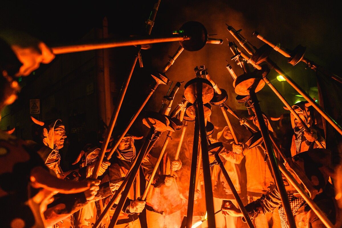 Barcelona’da düzenlenen geleneksel Gracia Festivali renki görüntülere sahne oldu 9
