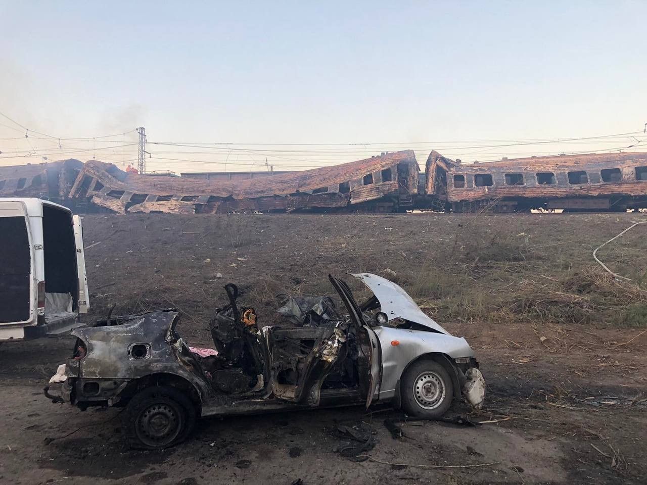 Zelenskiy, BMGK'da açıkladı! Rusya tren istasyonunu vurdu: 15 ölü, 50 yaralı 1