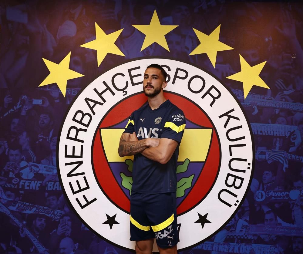 Herkes bu karara şaşkın! Fenerbahçe'de Jorge Jesus, kendi transferini gönderiyor... 12