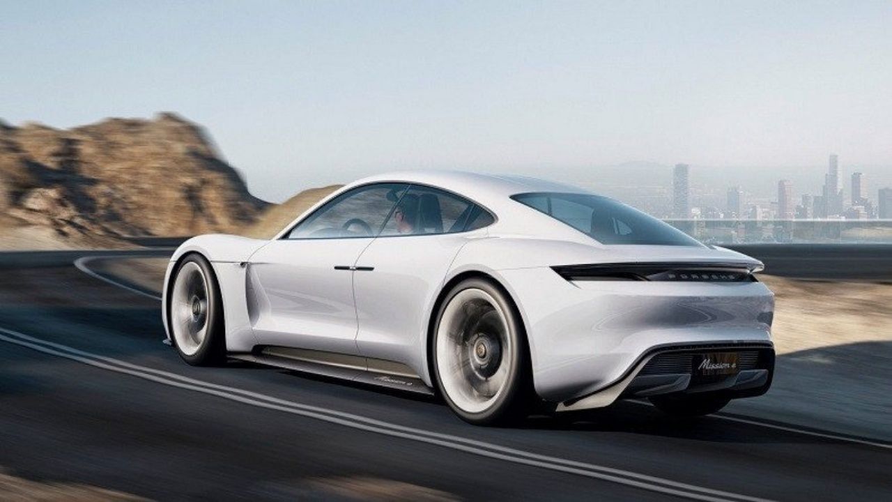 Porsche, 24 saat içerisinde inanılması güç bir rekora imza attı 2
