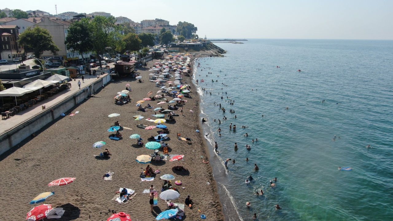 Düzce Akçakoca’yı sadece haftasonları 150 bin kişi ziyaret ediyor. 1