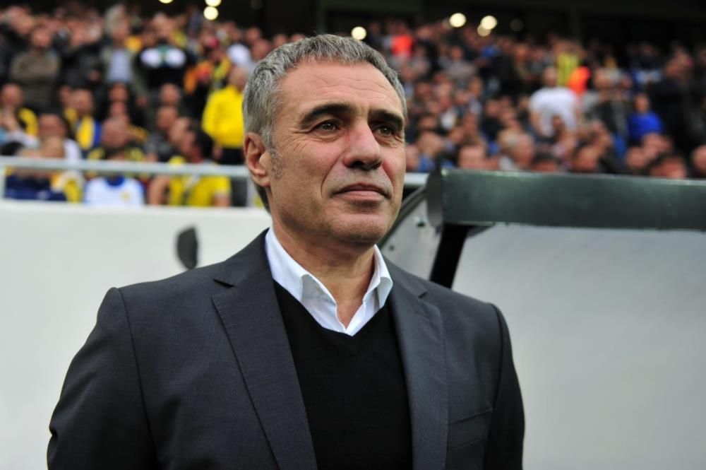 Ersun Yanal Süper Lig'e geri dönüyor! Taraftarlar sosyal medyadan çağrı yaptı 2