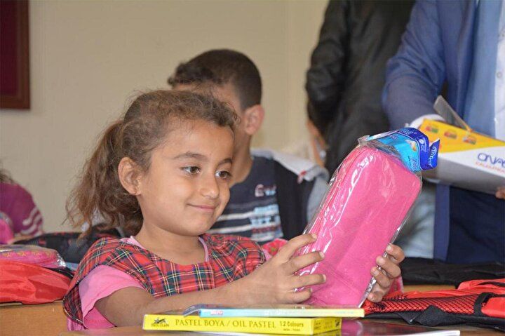 Öğrencilere 1300 TL'lik kırtasiye desteği! Başvurular e-Devlet'ten! 1