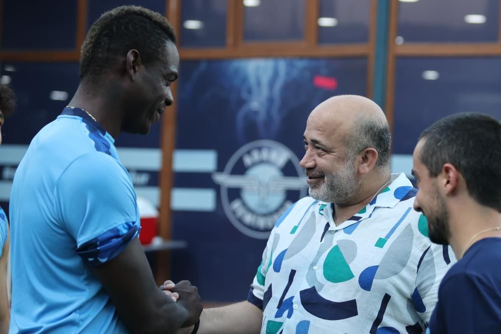 Ümraniyespor maçı sonrası kavga eden Mario Balotelli'yle ilgili şok gelişme! 1