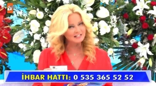 Canlı yayında romantik anlar! Eşinden gelen çiçekteki notu okuyan Müge Anlı aşkını haykırdı 7