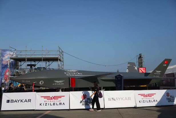 Bayraktar Karadeniz ilk kez görücüye çıktı: Ziyaretçiler büyük ilgi gösterdi 5