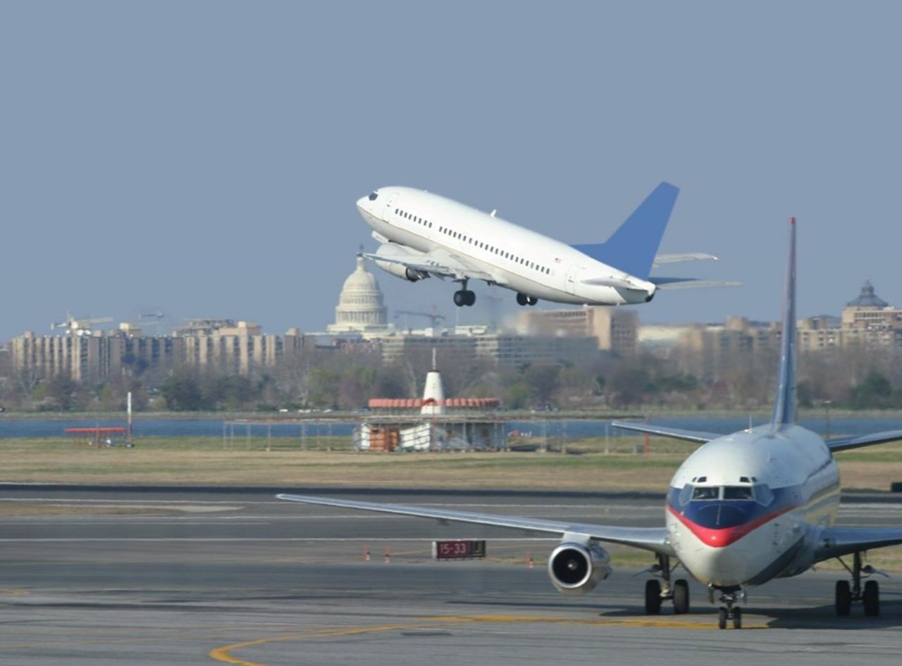 Bu pistler pilotların ve yolcularında korkulu rüyası! Dünyanın en tehlikeli iniş pistleri 7
