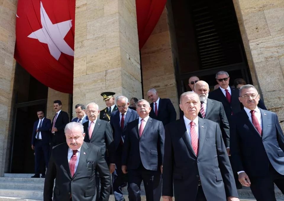 Cumhurbaşkanı Erdoğan ve devlet erkanı Anıtkabir'de! İşte önemli anlar... 27