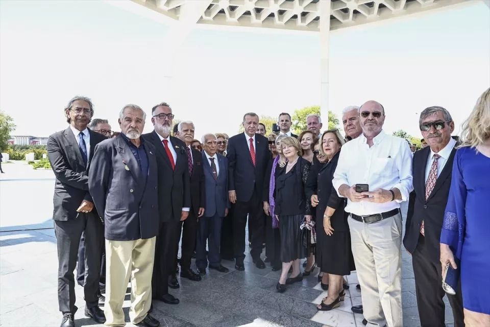 Cumhurbaşkanı Erdoğan ve devlet erkanı Anıtkabir'de! İşte önemli anlar... 12