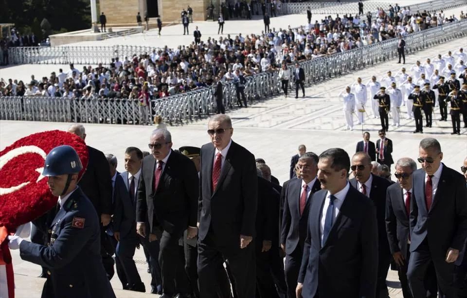 Cumhurbaşkanı Erdoğan ve devlet erkanı Anıtkabir'de! İşte önemli anlar... 31