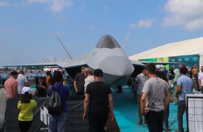 Milli Muharip Uçağı görücüye çıktı: F35 ile yarışabilir! 1
