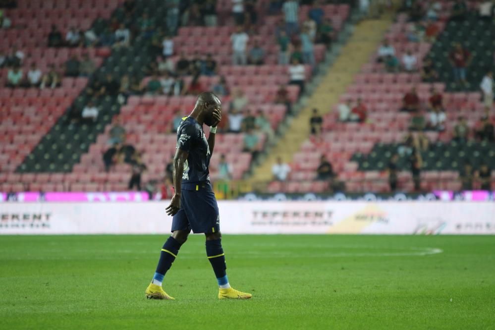Fenerbahçe'de Jorge Jesus, Enner Valencia için öyle bir karar verdi ki... 1