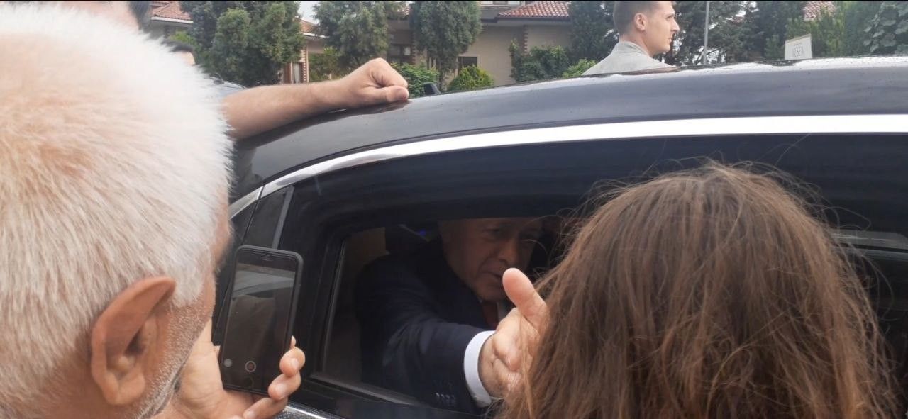 Cumhurbaşkanı Erdoğan, 'Tayyip dede' diye seslenen çocuklarla sohbet etti! 1