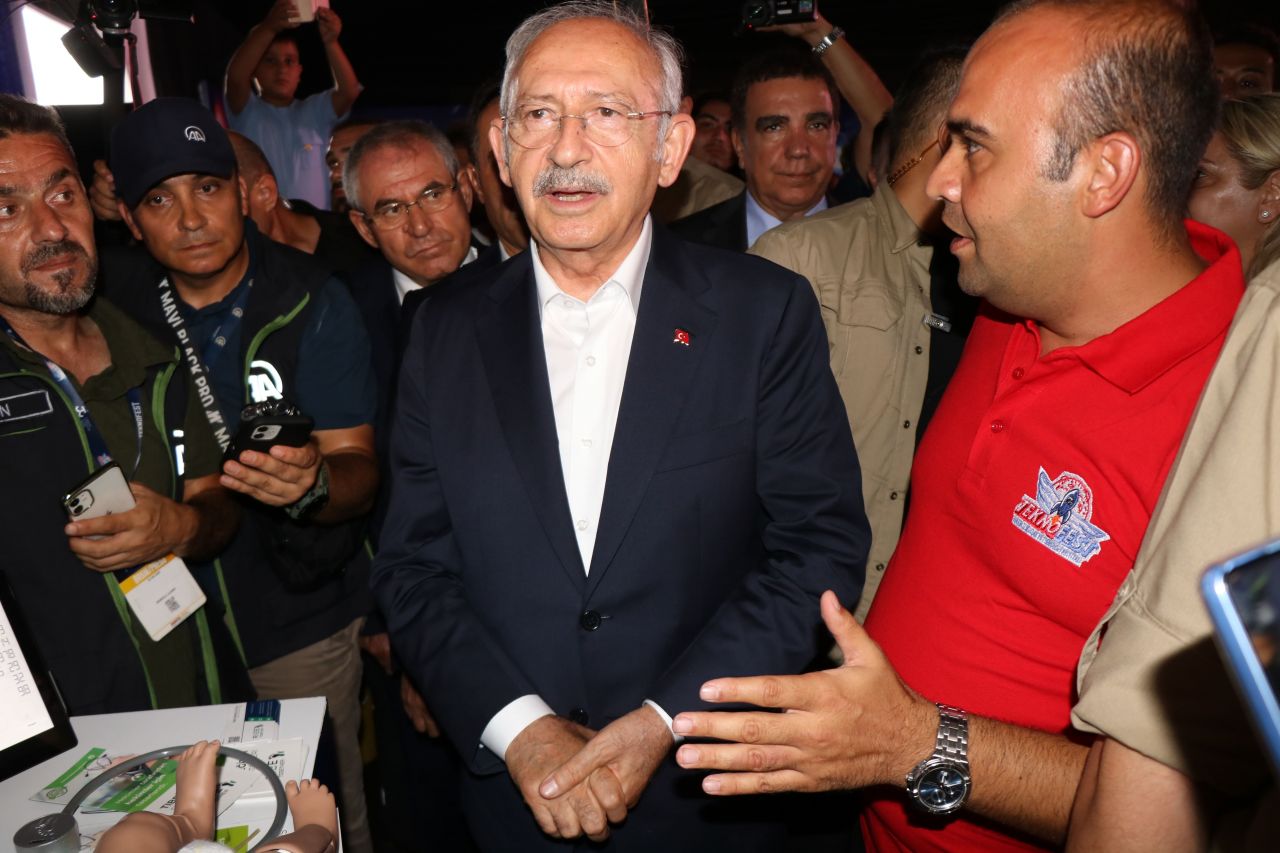 Kılıçdaroğlu'ndan TEKNOFEST'e sürpriz ziyaret 4