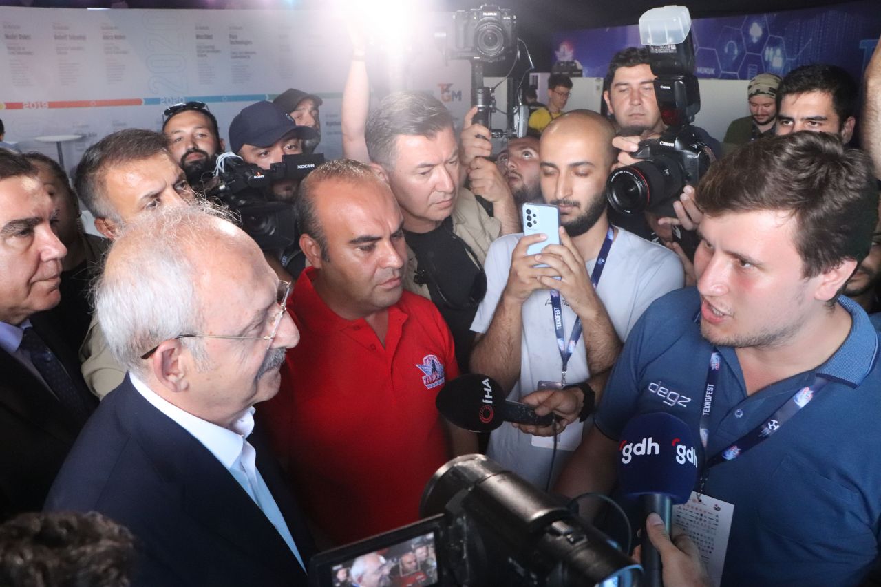 Kılıçdaroğlu'ndan TEKNOFEST'e sürpriz ziyaret 6