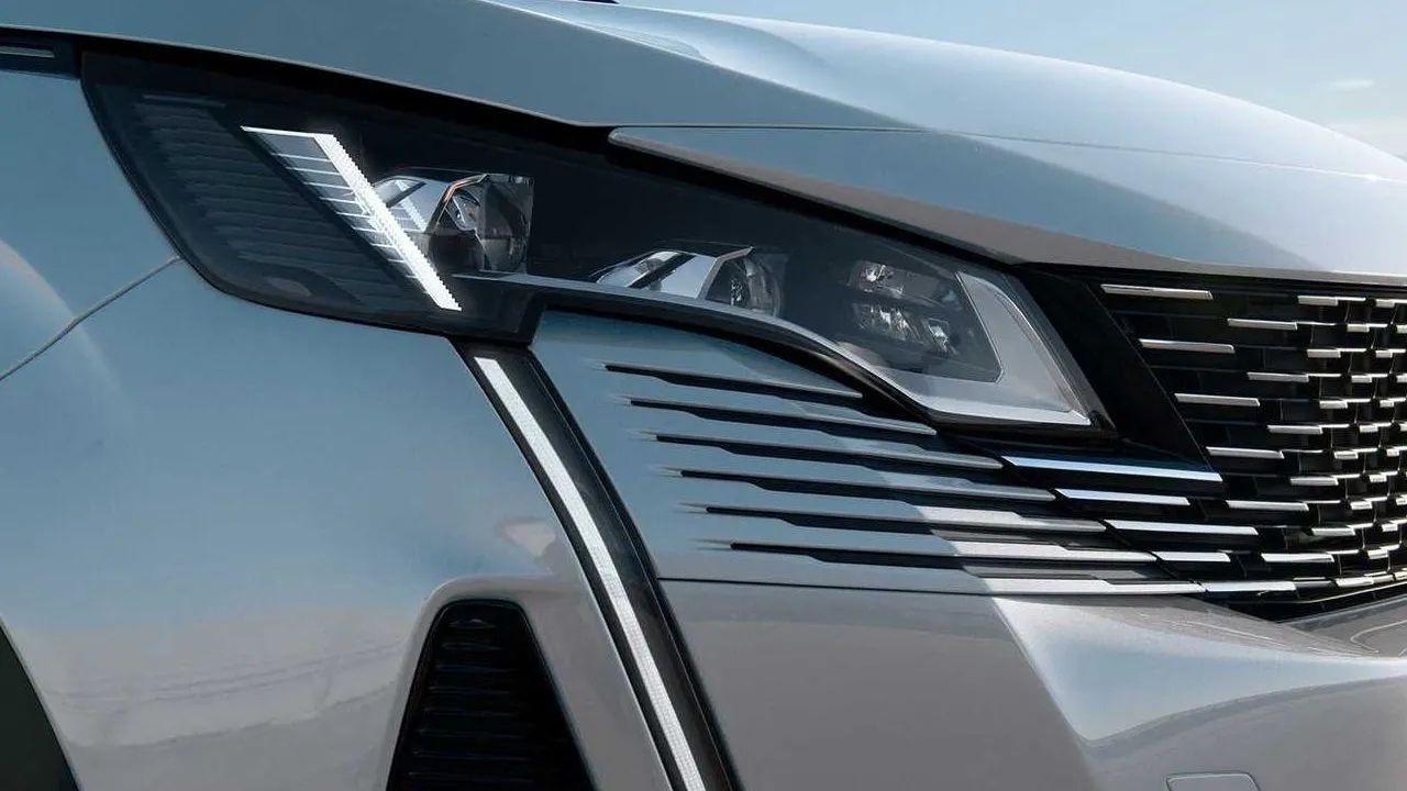 Peugeot 3008 Yeni Fiyat Listesinde Bir İlk! Peugeot 3008 Fiyatını Görenler İnanamadı 4