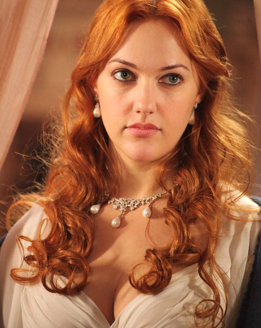 Meryem Uzerli doğal halini paylaştı! Muhteşem Yüzyıl'ın Hürrem Sultan'ı makyajsız haliyle büyüledi 13