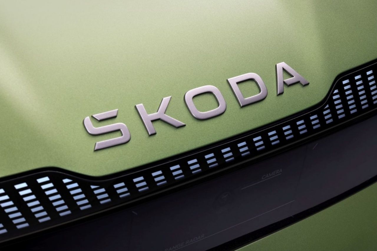 Skoda bir devri kapattı! Skoda güncellenen logosunu ve yeni elektrikli otomobilini tanıttı 2