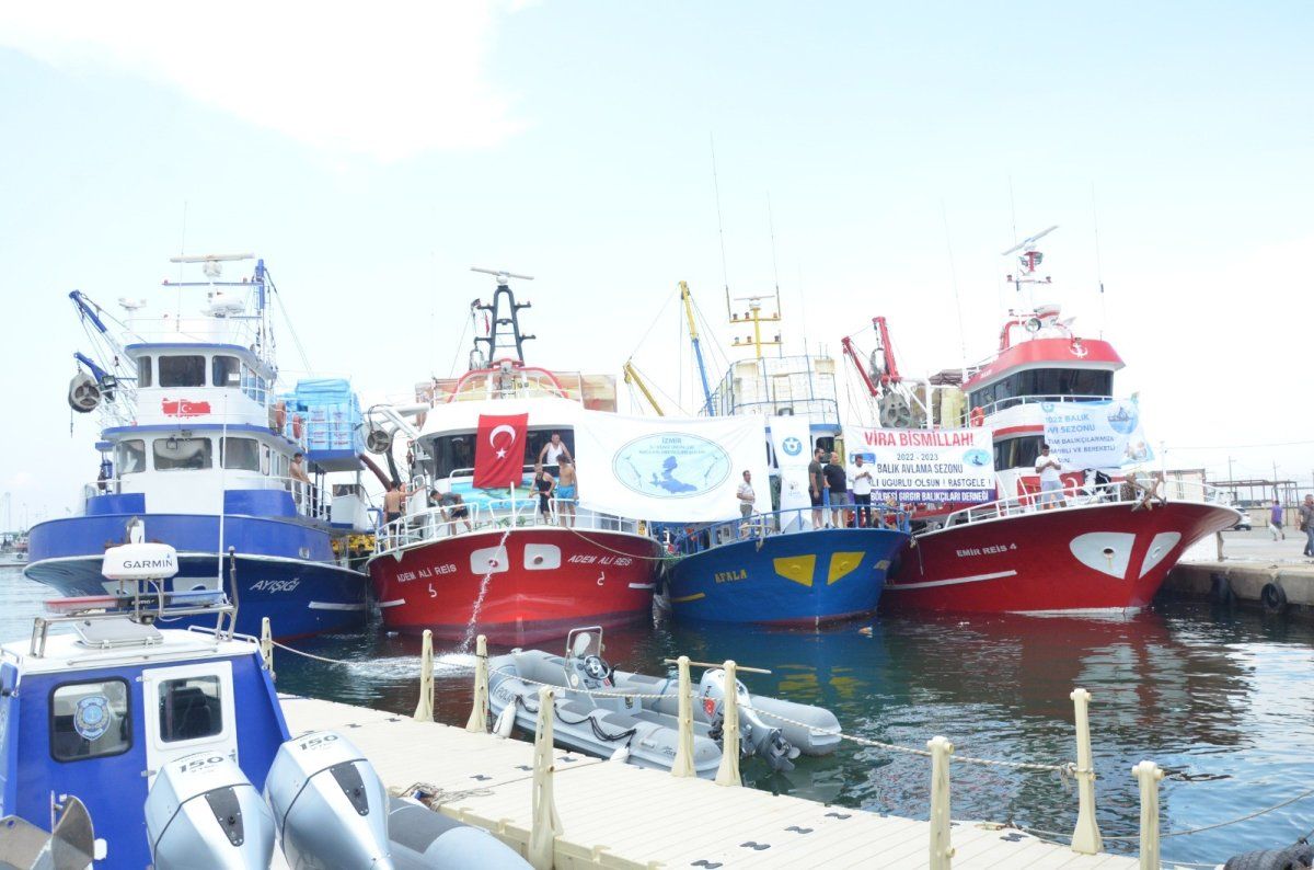 Av yasağı kalktı! Balıkçılar "Vira Bismillah" diyerek denize açılmaya başladı 2