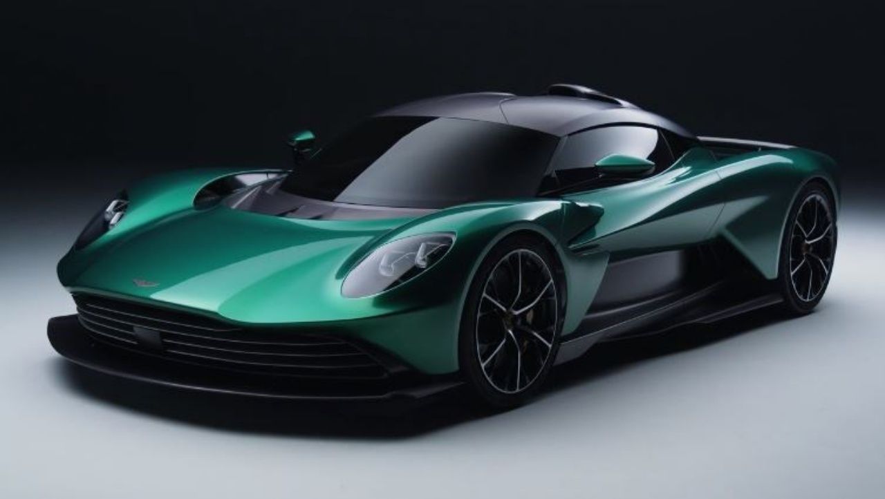 Aston Martini elektrikli otomobillerinlerin standardını belirliyor! Yeni Valhalla 2025’te yollarda 2