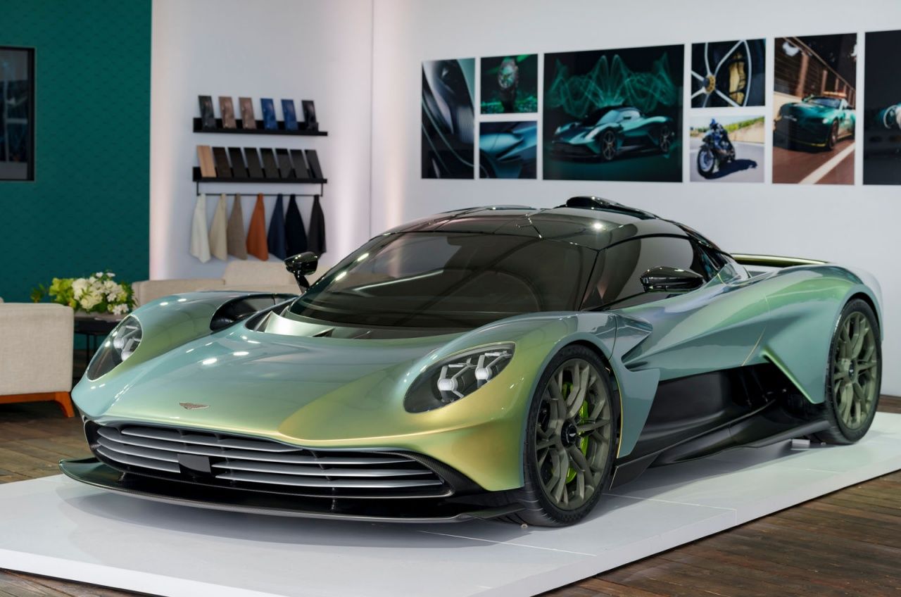 Aston Martini elektrikli otomobillerinlerin standardını belirliyor! Yeni Valhalla 2025’te yollarda 7