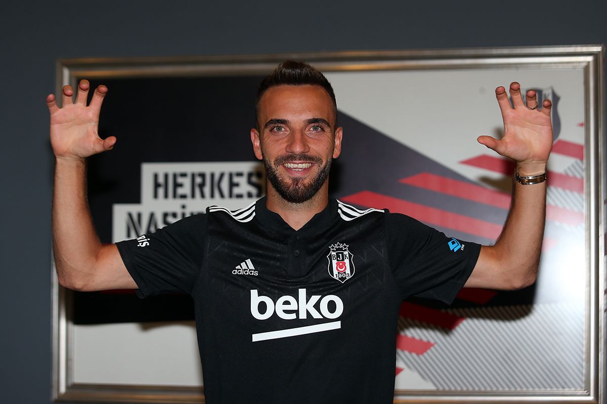 Transfer sezonunun sona ermesine yakın Beşiktaş'ta sürpriz ayrılık haberi 4