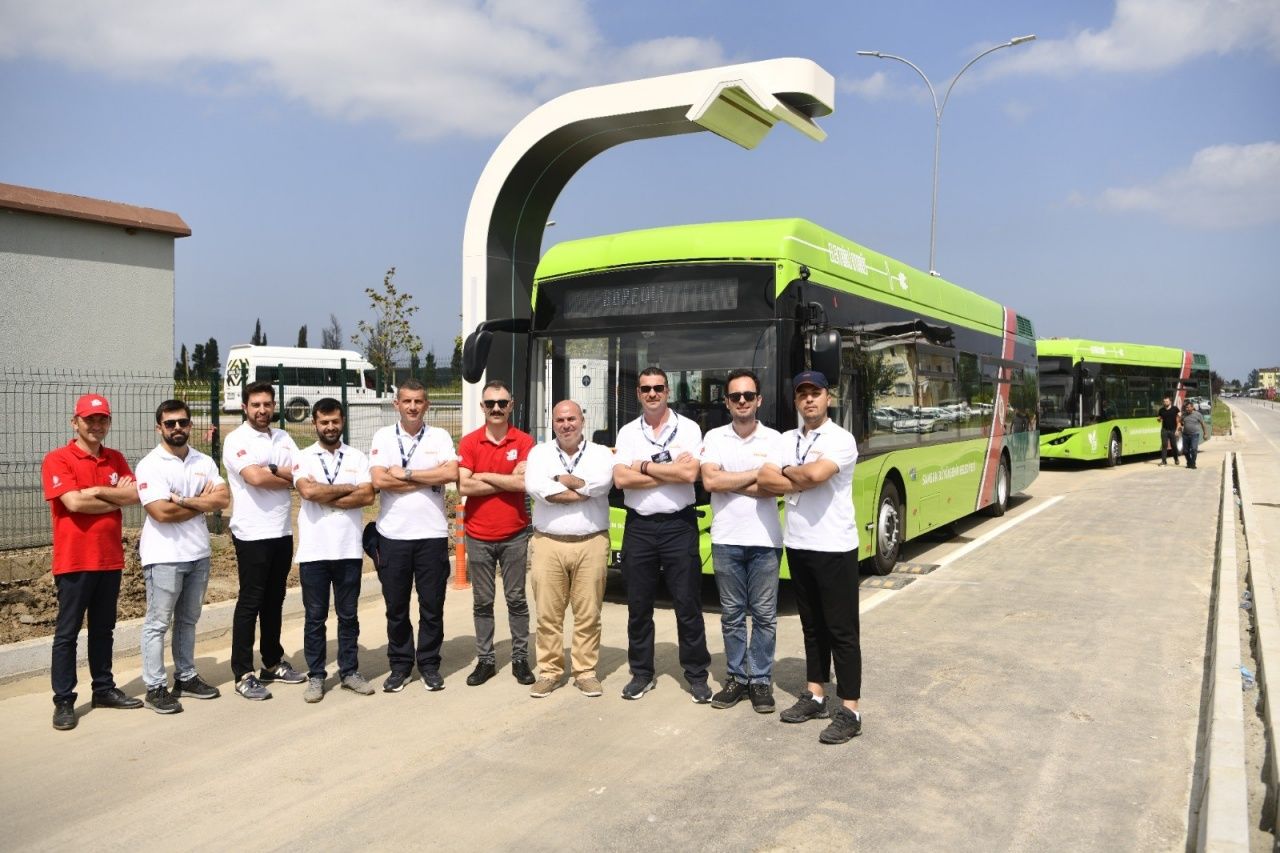 Samsun’da yollara çıkan elektrikli otobüsler vatandaşlar tarafından büyük ilgi gördü 2