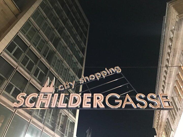 Tasarruf modu: Almanya karanlığa gömüldü 5