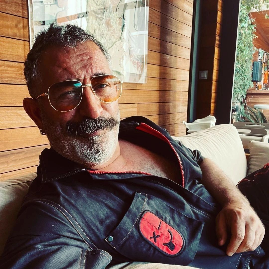 Cem Yılmaz Yeni Filminin Müjdesini Verdi! O İsim Yine Kadroda Yok! 2