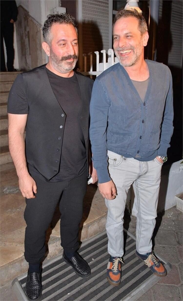Cem Yılmaz Yeni Filminin Müjdesini Verdi! O İsim Yine Kadroda Yok! 10