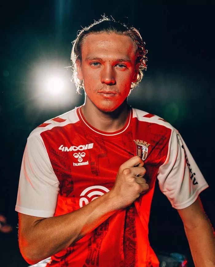Süper Lig dünya futbolunu beslemeye devam ediyor! İşte 18 Türk oyuncumuzun yurtdışı seferi 2