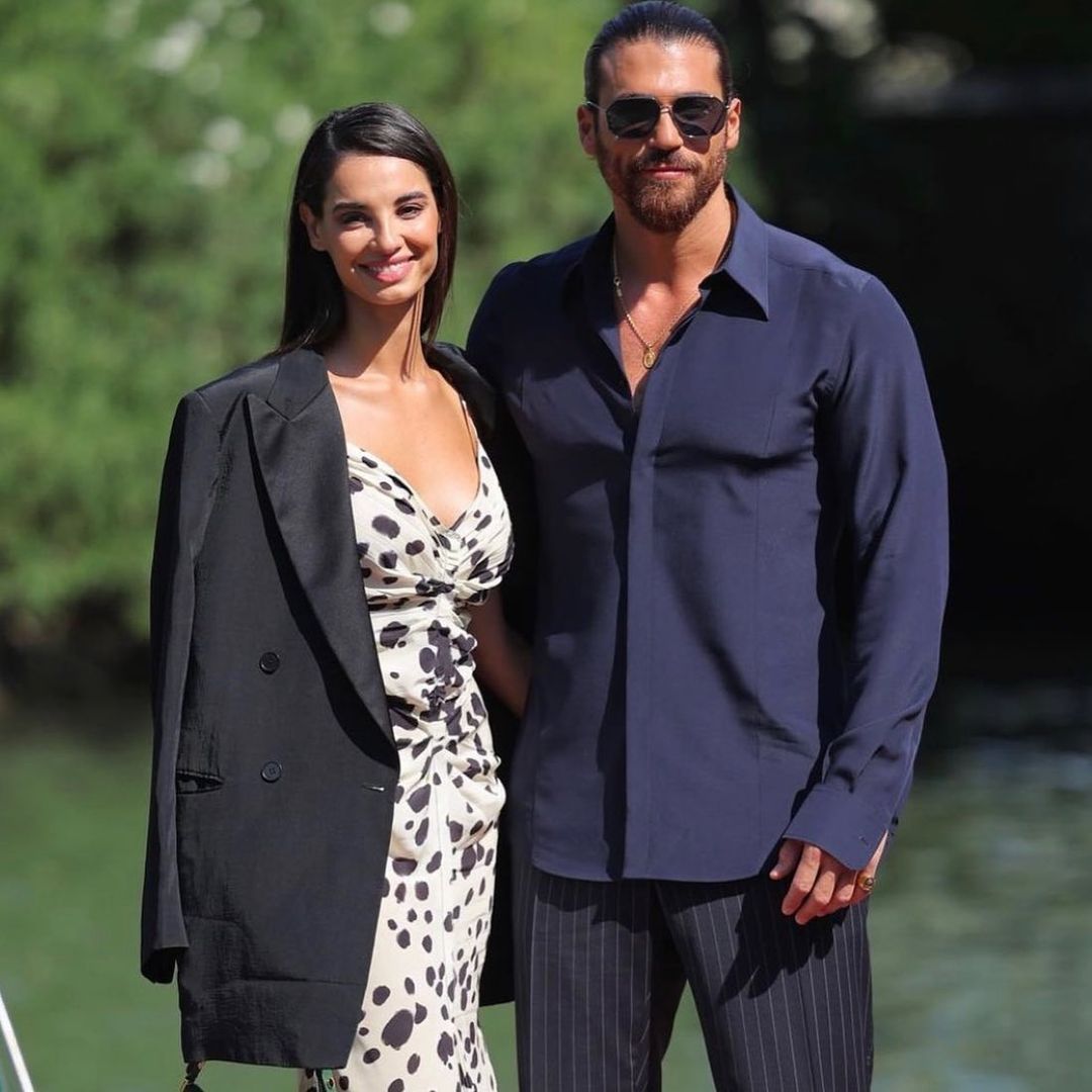 Can Yaman, 79. Venedik Film Festivali'ne İtalyan oyuncu Francesca Chillemi ile birlikte katıldı 8