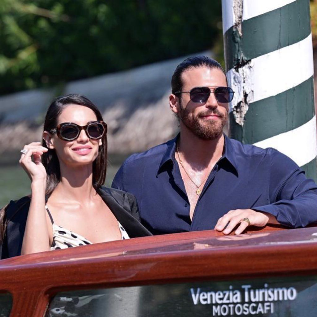 Can Yaman, 79. Venedik Film Festivali'ne İtalyan oyuncu Francesca Chillemi ile birlikte katıldı 3