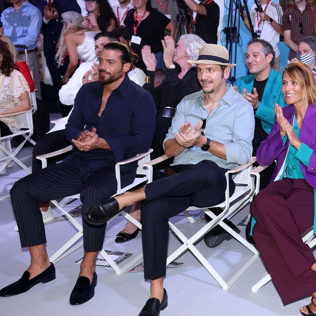 Can Yaman, 79. Venedik Film Festivali'ne İtalyan oyuncu Francesca Chillemi ile birlikte katıldı 11