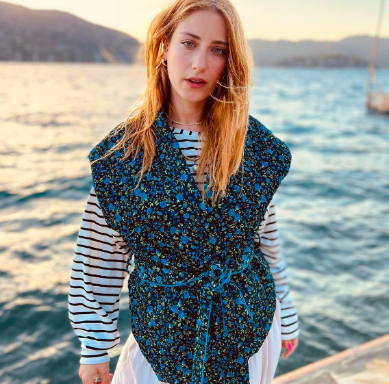Hazal Kaya, ikinci bebeğinin adını açıkladı: Neden bu ismi seçtiği ise merak konusu oldu 6